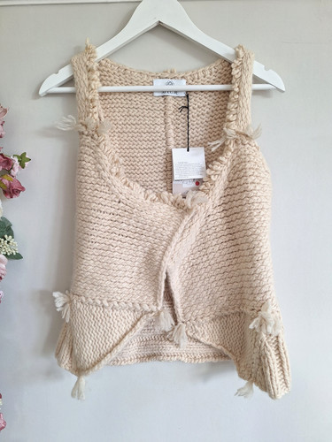 Stunning new allude beige - stunning, 100%